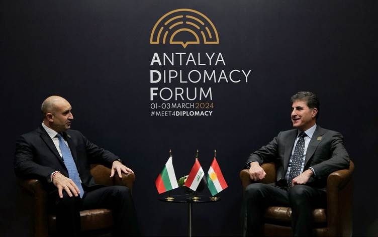 رئيس إقليم كوردستان والرئيس البلغاري يؤكدان على تعزيز علاقات صوفيا مع بغداد وأربيل