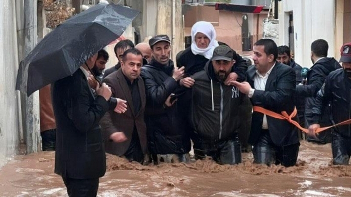 بتوجيه من الرئيس بارزاني ورئيس حكومة كوردستان.. صرف تعويضات لمتضرري السيول في أقرب وقت ممكن