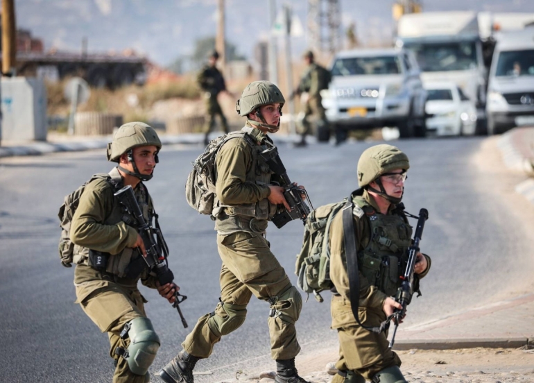 القوات الإسرائيلية تقتحم عدة بلدات بالضفة الغربية... ومواجهات غرب رام الله