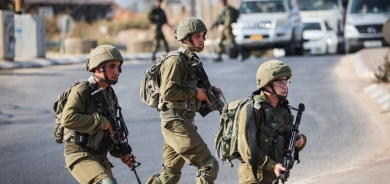 القوات الإسرائيلية تقتحم عدة بلدات بالضفة الغربية... ومواجهات غرب رام الله