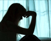 5 علامات تُنذر بتعرُّض الأشخاص لخطر الاكتئاب
