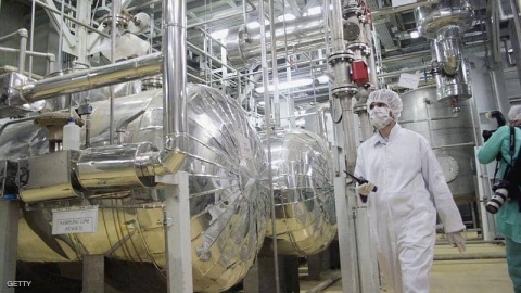 إيران تتحدى المجتمع الدولي وتعلن رفع إنتاجها من اليورانيوم