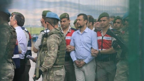 تركيا.. اعتقالات عسكرية جديدة بذريعة 