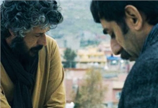 المخرج الكوردي شوكت أمين كوركي يفوز بجائزة أفضل فيلم في العالم العربي 