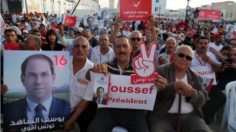 هل تنجح تونس في تجربة التحول الديمقراطي؟