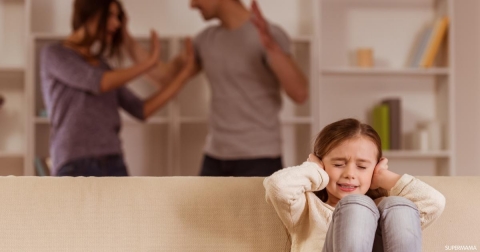 نصائح لإدارة الخلافات الزوجية أمام الأطفال