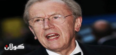 Broadcaster David Frost, famed for Nixon apology, dies