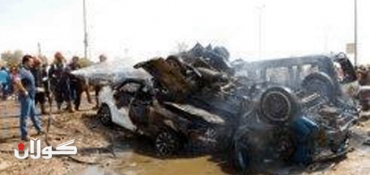 Iraq attacks kill 43 as official escapes assassination
