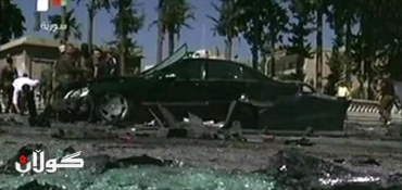 Syria crisis: PM Halqi survives Damascus car bombing