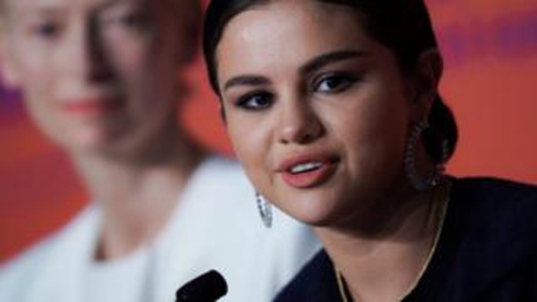 Selena Gomez says social media is 'terrible' for young people