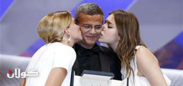Daring lesbian love story wins Cannes top prize