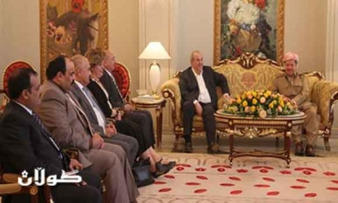 Kurdistan President Barzani discusses political climate with Iraqiya's Allawi in Erbil