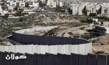 Palestinians say Israel is proposing West Bank barrier as future border