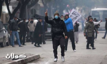 Islamist, leftist Tunisian students clash